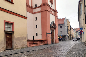 Eingang zur Krippenstube in der Albrechtsgasse